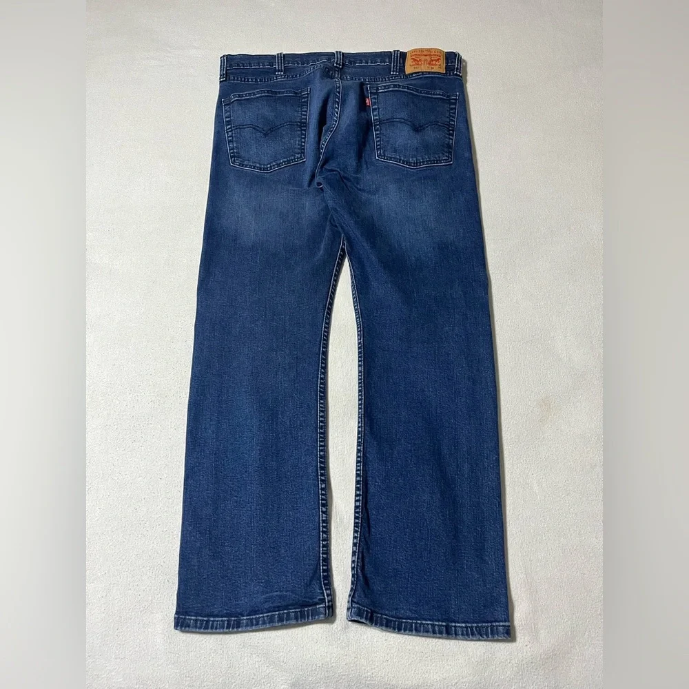 Levis levis 513